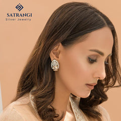 Vintage Halo Stud Earrings – Champagne & Crystal